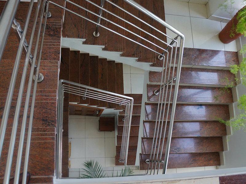 C241DB13B1F5A2ADD58C0B768E4DF85B