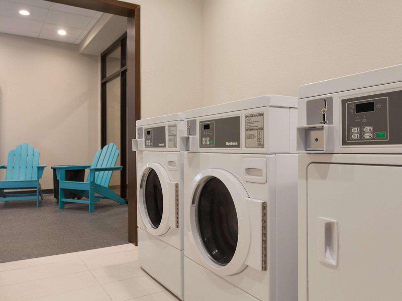 FD7CEE9680D0D05AA1D41C3B9C0B3CC5