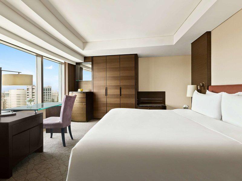 81AAA7F989D297BF776BD58478DAD2C1