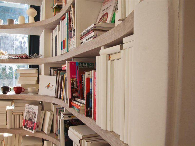 1C8445A66EC3AC8978BC5410BE017F6A