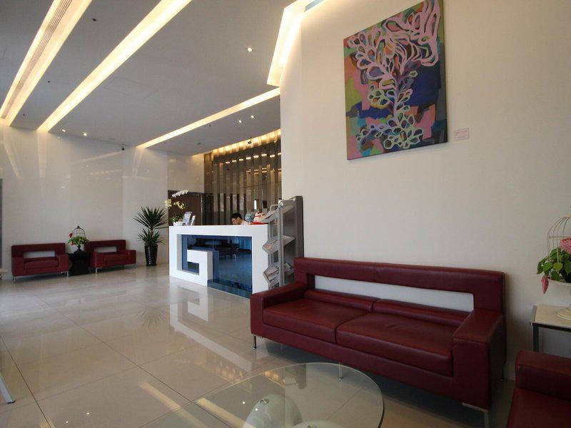 0E4DE68581DD1EF023C96EC58F5142EE