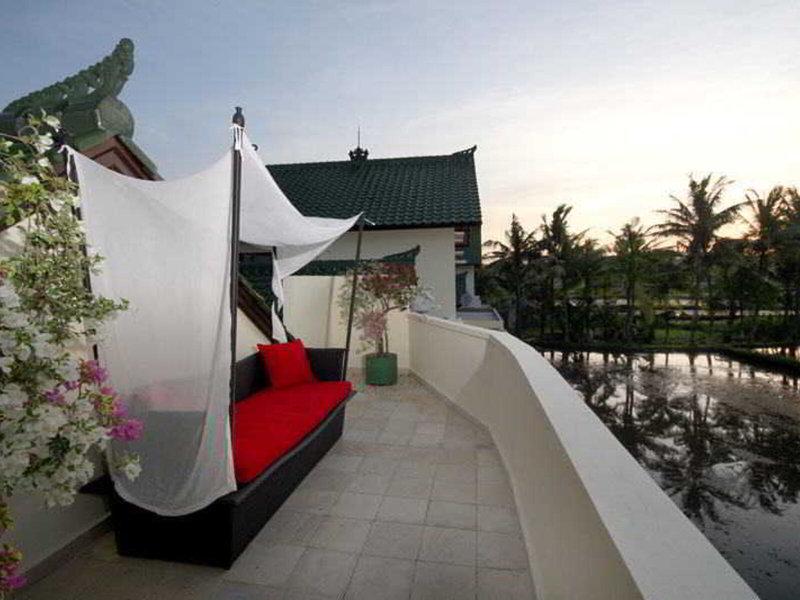 338E8131C6E56748B38715E2A866EFBB