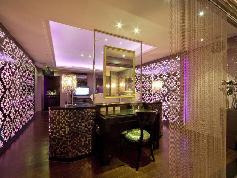 6DBC644298570E59119A36B65A1691B8