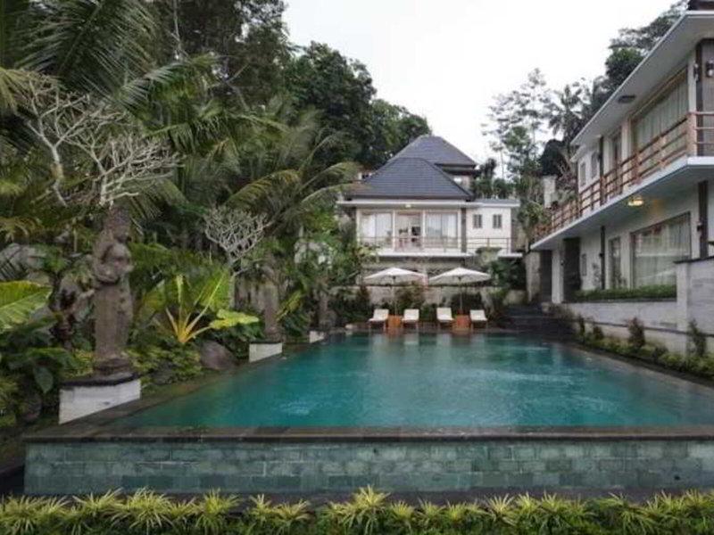 F531C4E3B6CAB4963B3B3A7458C4E700