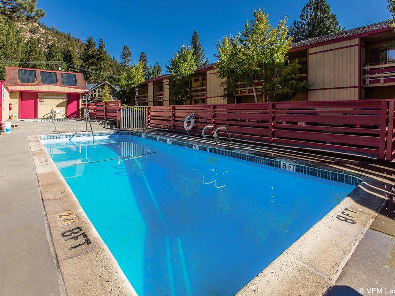 5D07D7C03C9113F7D9D84873D4AAB233