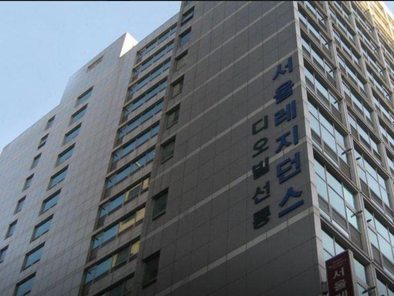 C9FF9966261255D494D31B426CCCD172