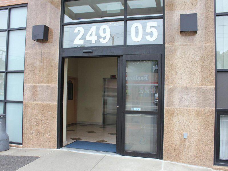 21B742FAC865C5827A5EFD08CB55AFFF