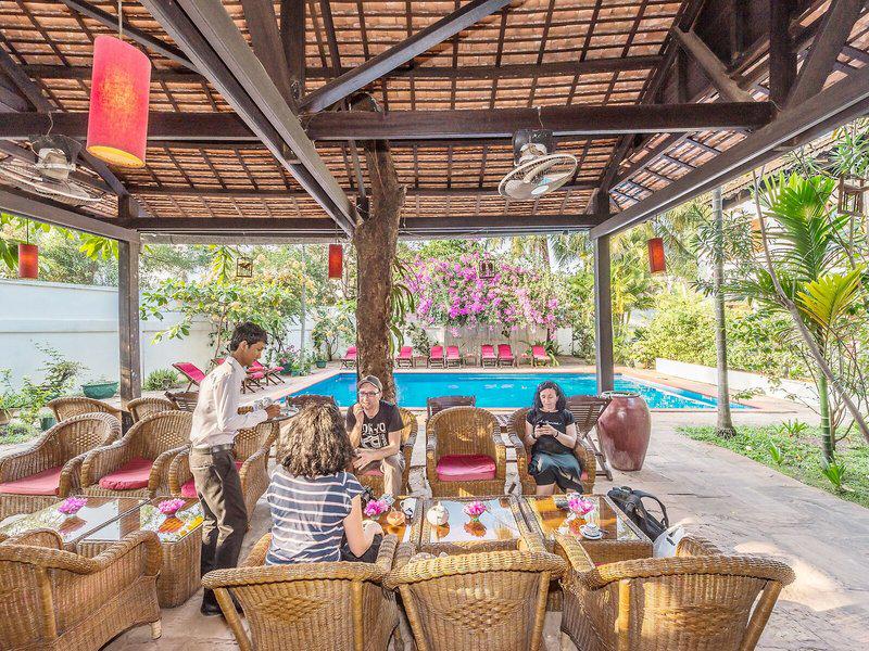 B955ABAFCE49BACB18ED128EEA5D37E7