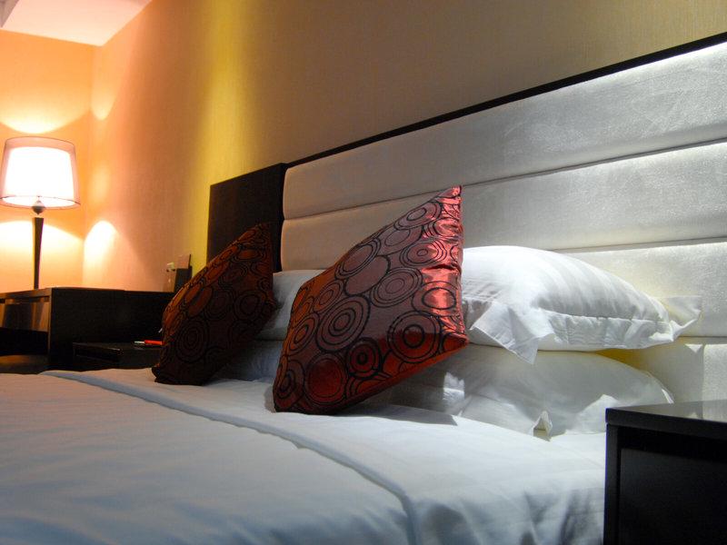 EE802A4D653FEC3E4FF3E8CC33E0E2AC