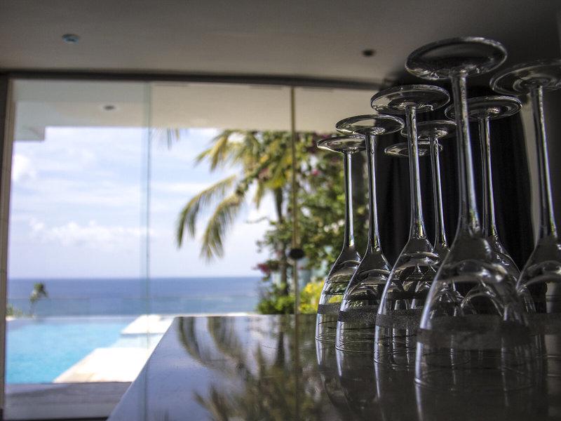 831CD16580E38879DC3F337CE1350CF0