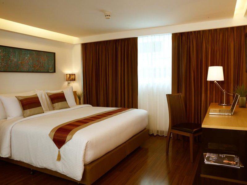 CF0E72B14E35E677228CF42ADFF55C0B