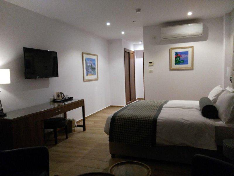 872379071ADD03EC81C4C80FDFEC483B