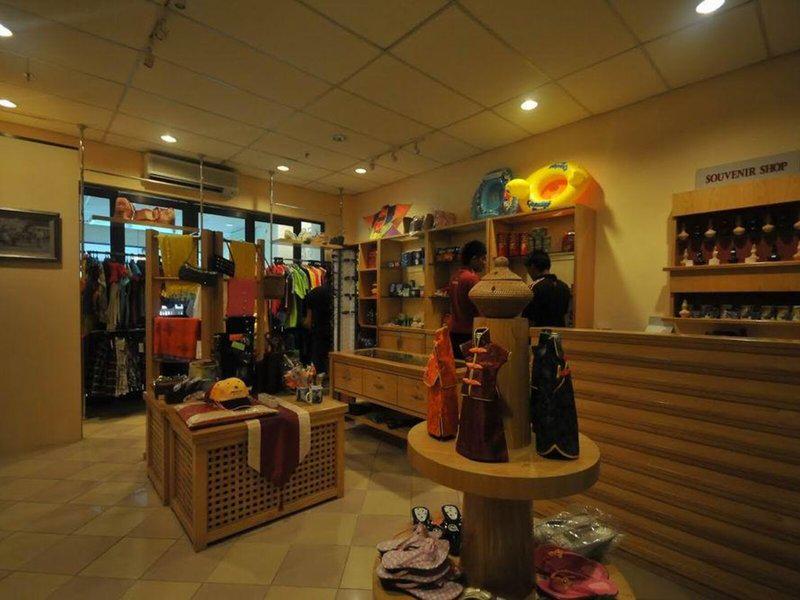 985CE3086023517CFF5ECCA4B0CE6484