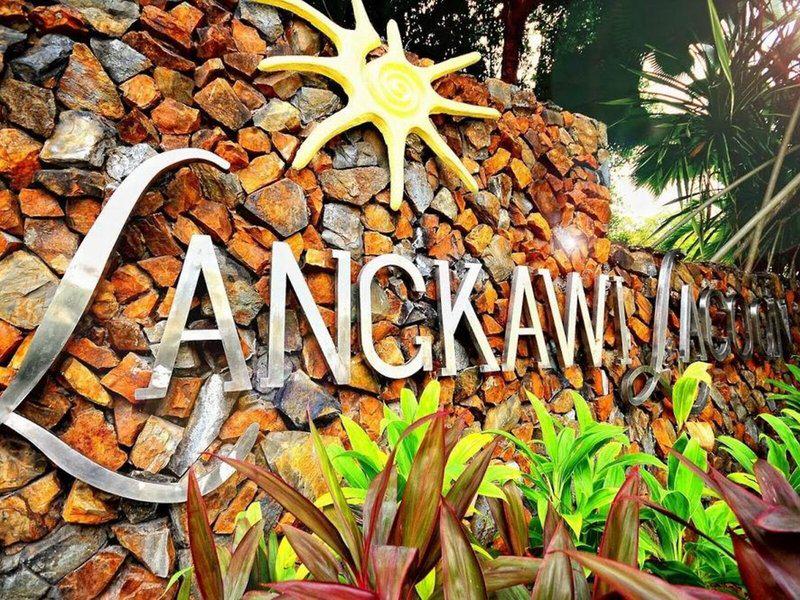 2CB06FDA6B3857D6DBA751B0C0E94D28