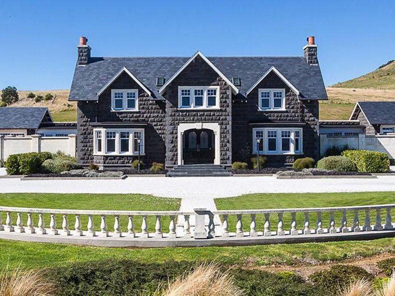 8AED84D8D87B09108F62A25044CAAC48