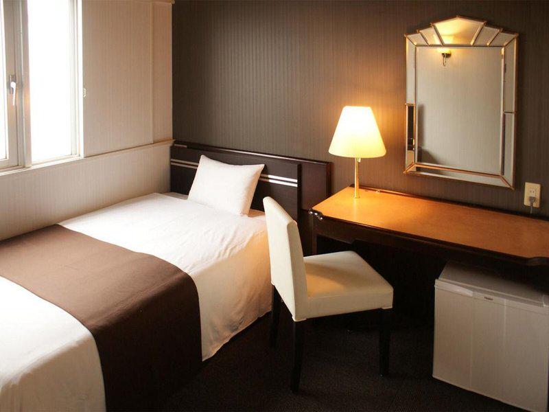 2763FB306E38227E2FF34592EBB125D8