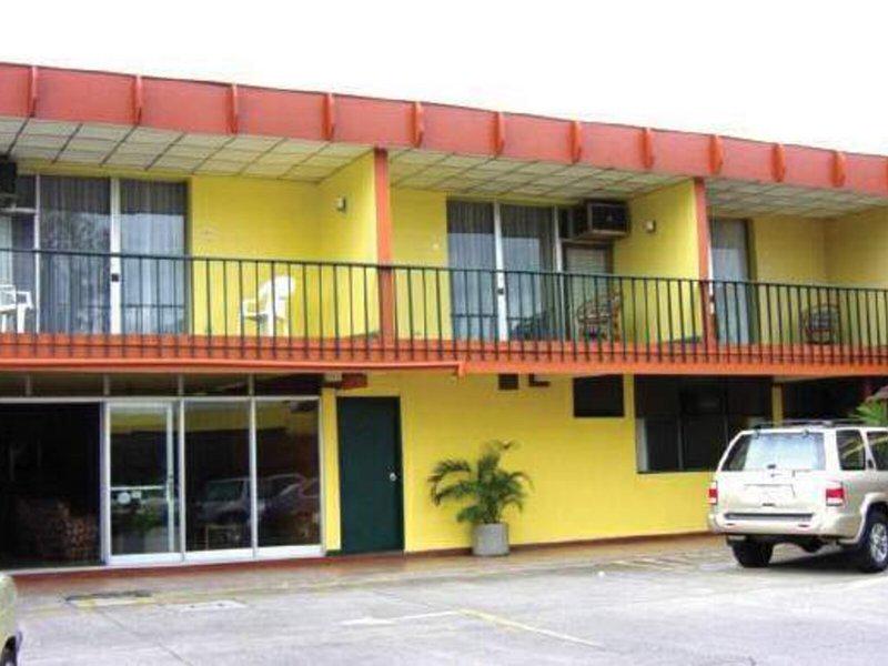 CFBD8C1E79779D64C529ADF80F6C33DC