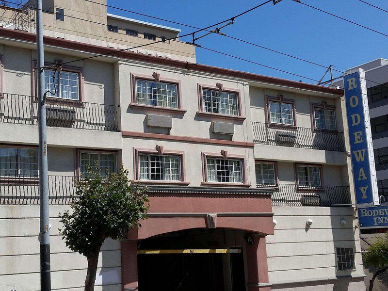 CBB33D1D1BA9887D8EFD14EF85267B2F