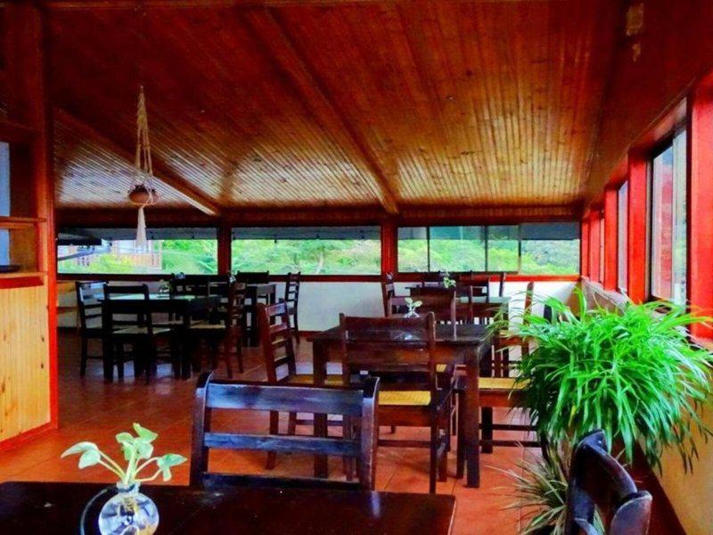 FB8A26B7D958D2A3FC60EA91F18BCEA8