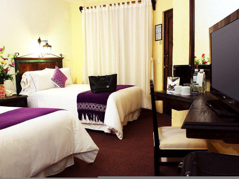 782EF31F91EEB072A85A3F7200D698D5