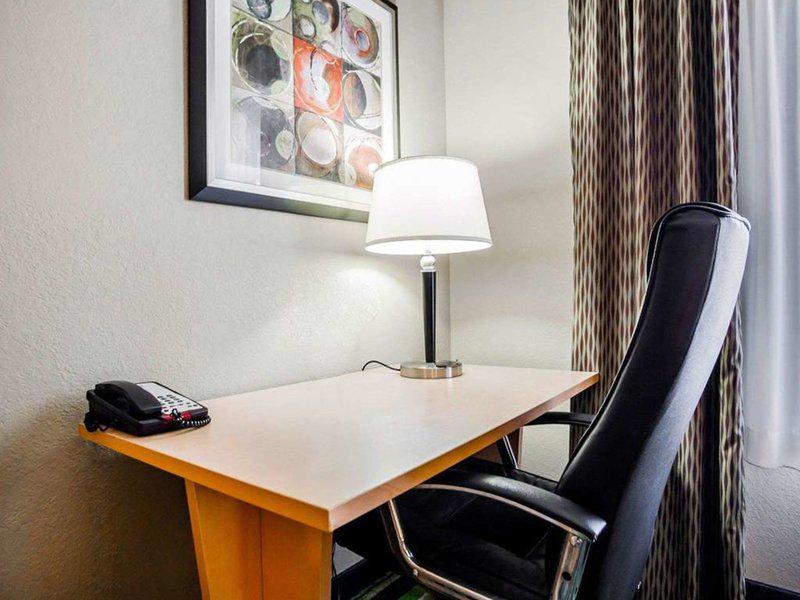 76C5074C075AA595013FE5DE2F86DBC9