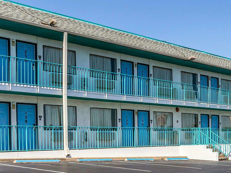 9CB91569B04EEC9444BE579675805E12