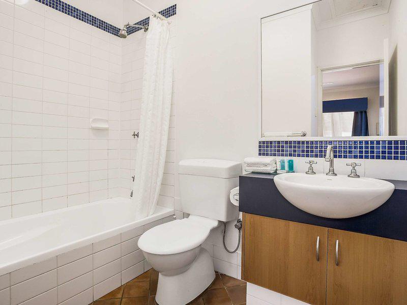 19E355C7132E8DF1CD0992BF9B73CC2A