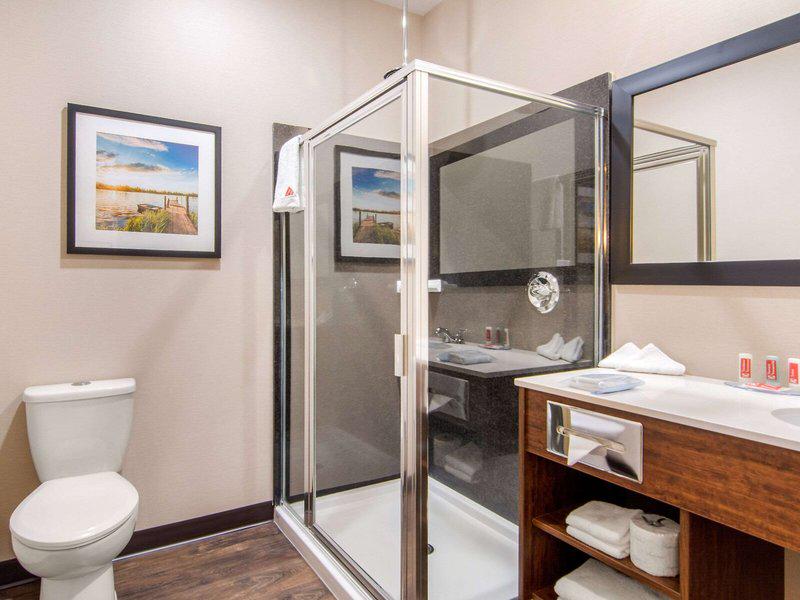 2B1658B146F4F9573468408F368A8AED