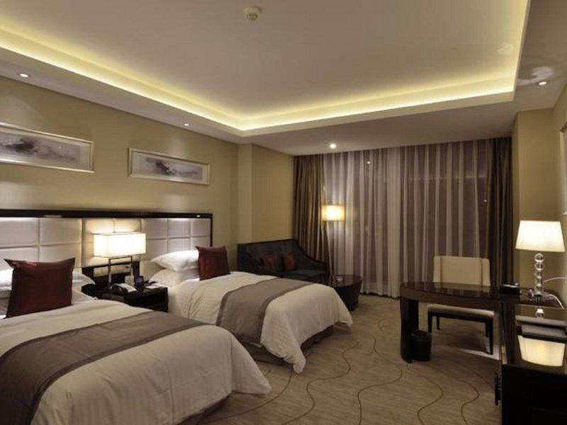 C3CAD4B9EAE9B1BF8B46AAC18A4CB56E