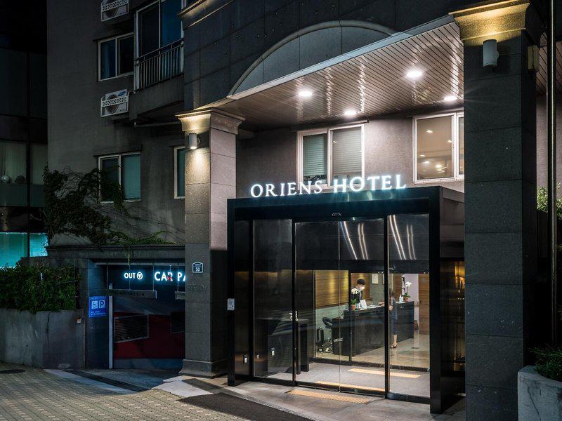 4BDE58549E90B5708266D4C14F5B1141