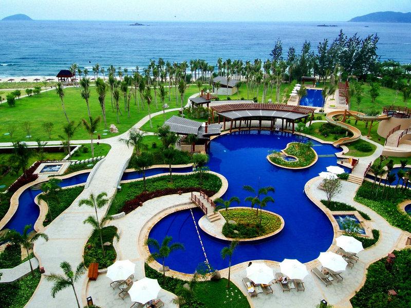 ADE00B5D66F6FCAAEC33DE54D5AD718D