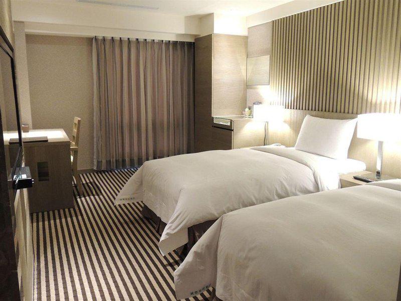 0E883A14175E54631CFD26695498E953