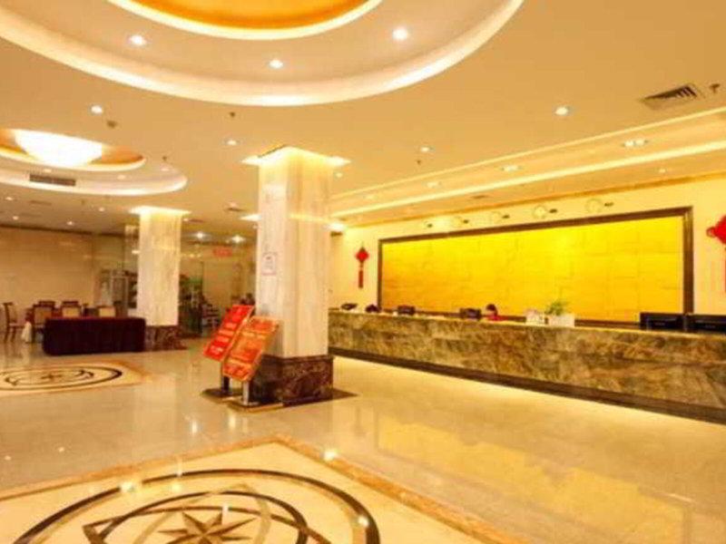 7B9EB8C262D61F69CCFC4D11B64EA733