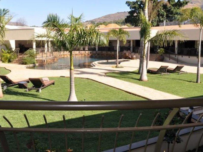 98ED847FF24EE680E685E07FB87C822F