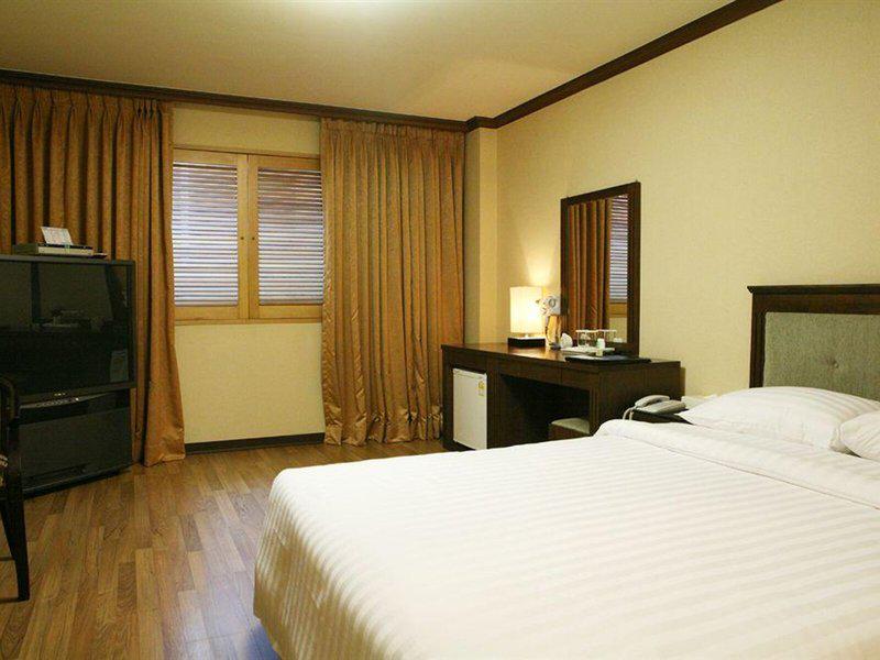 F1845CB5B29309A80AE25FE6C7C3FE4D