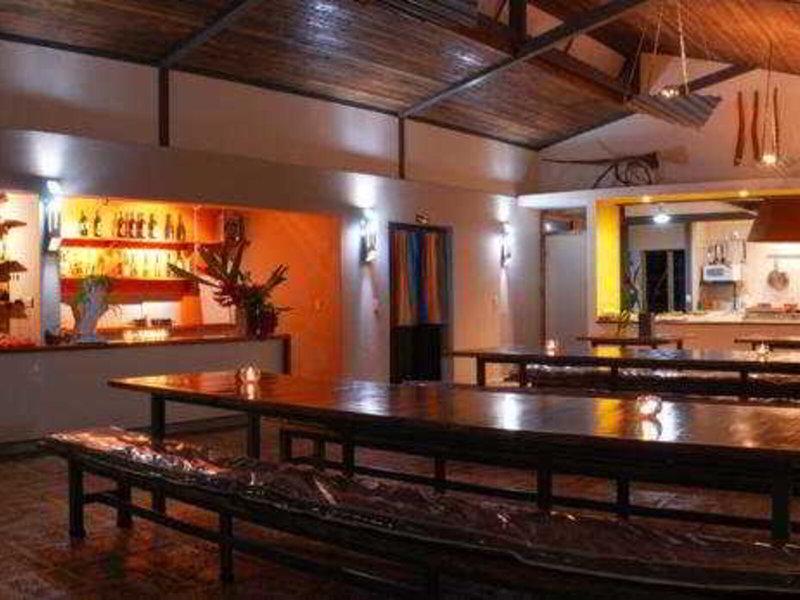 235E05964DFDE9175D19979AF1EB04AE