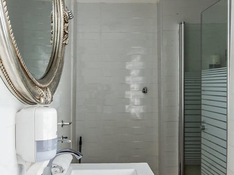 FD7122B9EC5765A62D0470CEFF725B5F