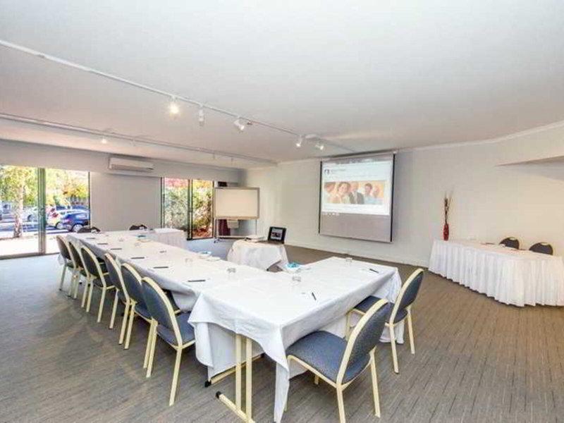 151E6E615ED1AEC2577988469490B2B8