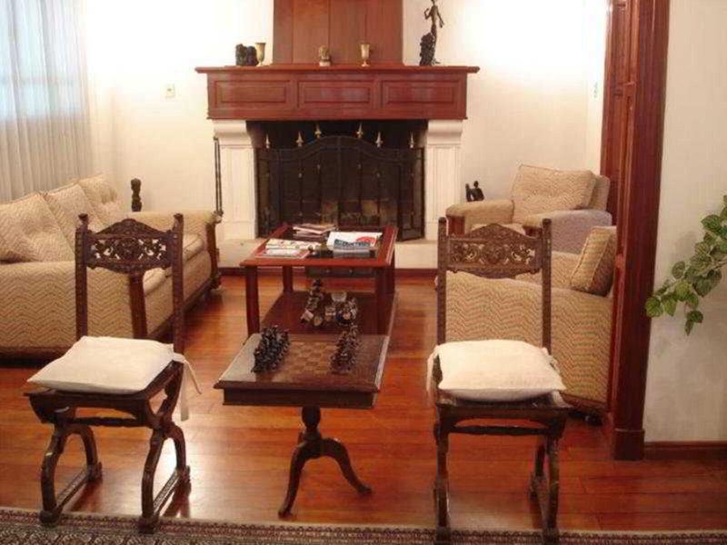 9757F0E57237700EC60B45C60E65FD63