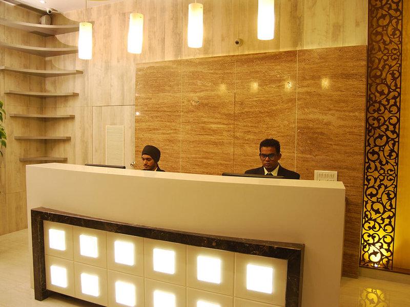 893995AA9857BF06B544B21E3C52AE35