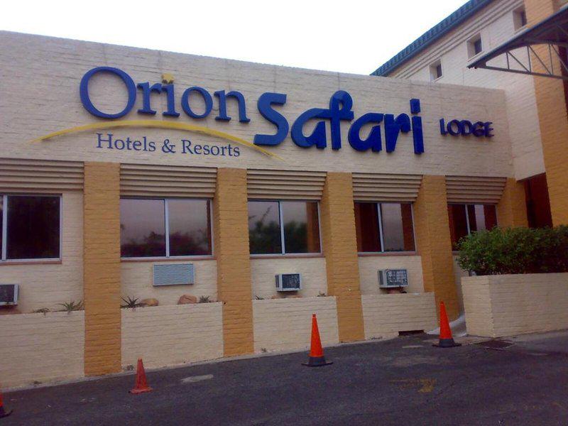 8E79358085329BC71F5E43E5E9E8C1DC