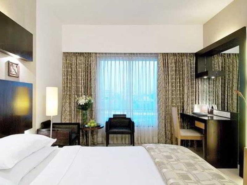 2ECC5F6A14BCAFDF3E58C0C9CF835F8B