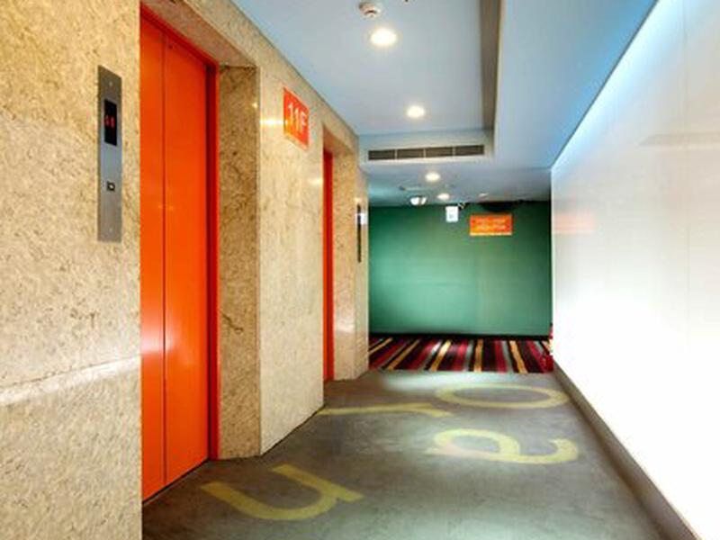 B69FF5AF5535B81012DD154DE36E158A