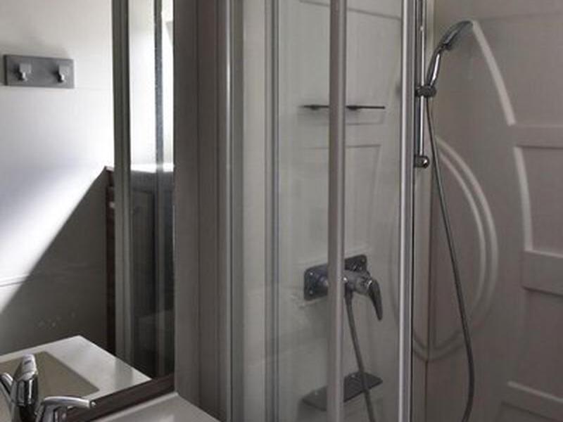 3D98C00CCB7BE711CEDEA4337FFA8C88