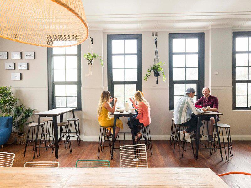 983F4B8F4501E19037D05067B8B43586