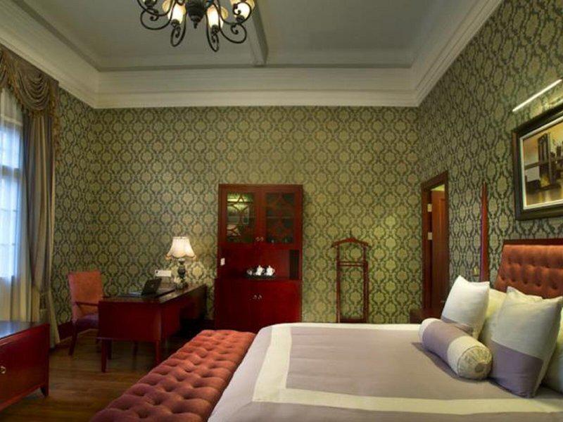 852B6CAB51D94E427EFD30C96D322E88