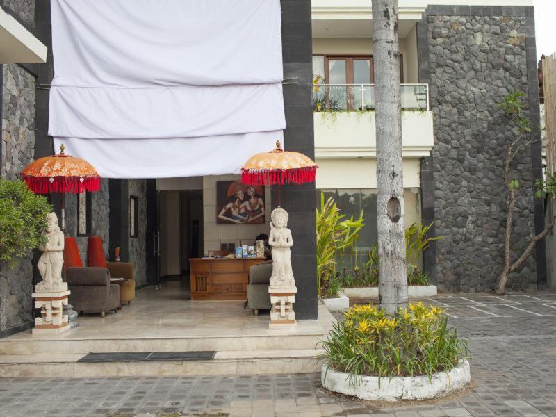 6805B2168FE9FB1798A178144ABC8B02