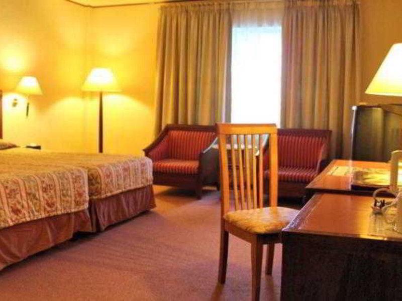 8470B5737B1C3B400B7AF909C2339897