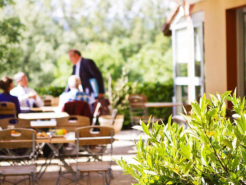 BFA36B65CA32898A5FF6D872C87FA427