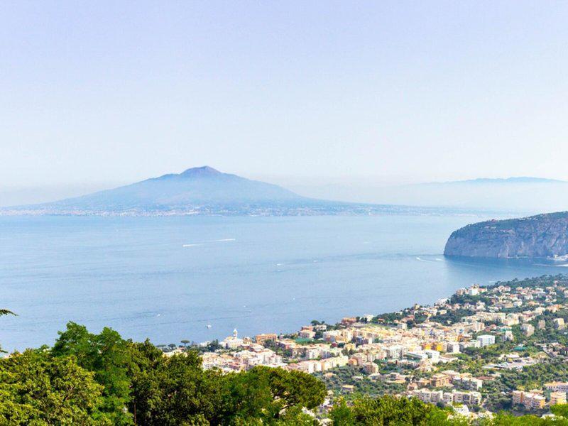 61FAB9371F37A0E7A30D14DB80131B9C